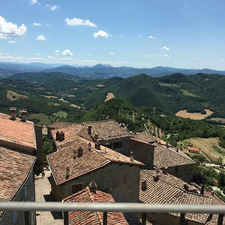 Mini Habitat Monte Santa Maria Semesterbostad