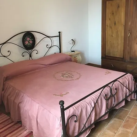 Mini Habitat Monte Santa Maria Holiday home Monte Santa Maria Tiberina